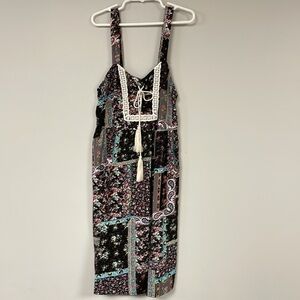 Women's No Boundaries cute floral summer dress, XS (1), rayon